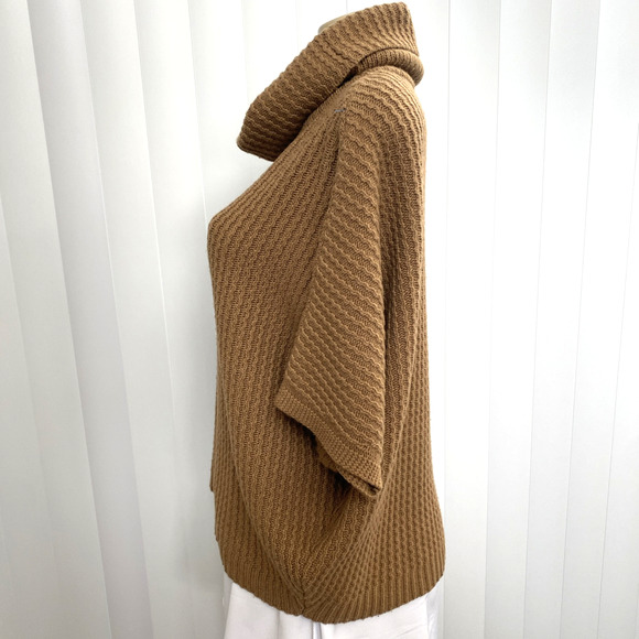 Massimo Dutti short Dolman Sleeve Cowl Neck Sweater Wool Brown Camel Kni… - Picture 3 of 6